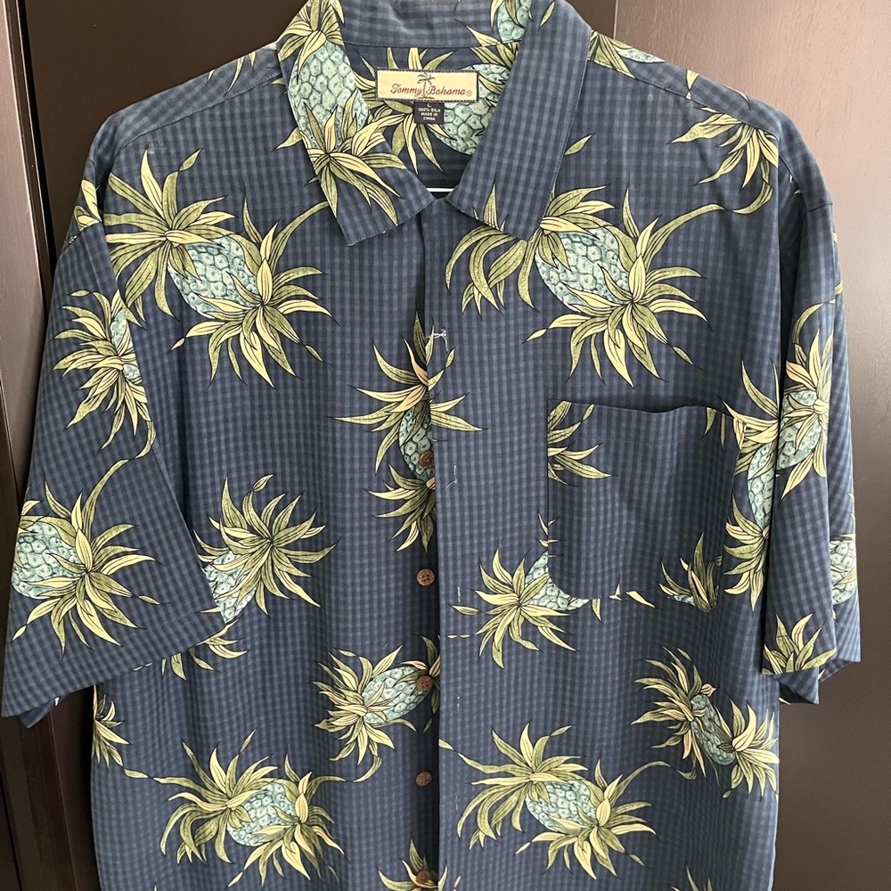 Tommy Bahama Blue and Green Pineapple Print Shirt